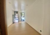 32m² locaux commerciaux pour vente à Vigo, Praza da Porta do Sol photo