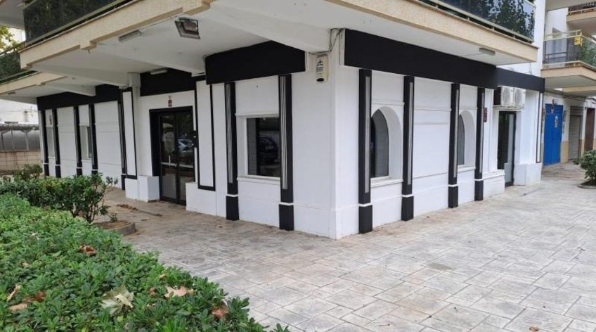 Local comercial