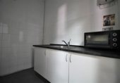 Local comercial en venta con 552m² en Madrid, en la zona de Palacio, Calle de Segovia foto