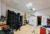 98m² fruit shop for sale in Zaragoza, Calle Miguel Asín y Palacios photo