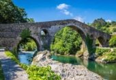 Hotel en venta con 1000m² en Cangas de Onís foto