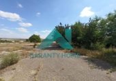 1600m² building for sale in Aliseda, N-521 photo