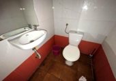 116m² locaux commerciaux pour vente à Linares, calle alfonso x el sabio, 23700 photo