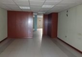 207m² locaux commerciaux pour vente à Badajoz, dans le quartier de San Roque, Carretera Madrid-Lisboa photo