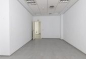 Local comercial en venta con 180m² en Montefrío, Calle El Zanjón foto