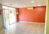 43m² commercial premises for sale in Martorell, Carrer de Begues photo