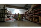 170m² locaux commerciaux industriel pour vente à Badalona, dans le quartier de Sant Crist de Can Cabanyes, Carrer de Cuba photo