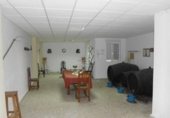 Local comercial en venta con 120m² en Lucena, Calle Santiago foto