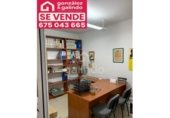 250m² warehouse for sale in Osuna, Calle Cesteros photo