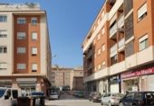 96m² locaux commerciaux pour vente à Bétera, Calle de la Báscula photo