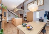 Local comercial en venta con 176m² en Barcelona, en la zona de Hostafrancs, Carrer de Miquel Bleach foto