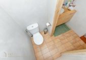 Local comercial en venta con 176m² en Barcelona, en la zona de Hostafrancs, Carrer de Miquel Bleach foto