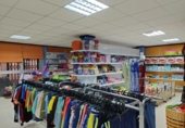 200m² locaux commerciaux pour vente à Oliva, Avenida de Burguera photo