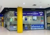 60m² commercial premises for sale in Tres Cantos, photo