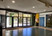 60m² commercial premises for sale in Tres Cantos, photo