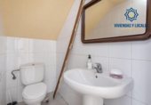152m² commercial premises for sale in Granada, Calle Cañaveral photo
