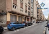 152m² commercial premises for sale in Granada, Calle Cañaveral photo