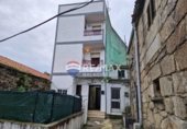 325m² building residential for sale in Marín, in the area of Santa María do Porto de Marín, Praza Veiguiña photo