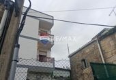 325m² building residential for sale in Marín, in the area of Santa María do Porto de Marín, Praza Veiguiña photo