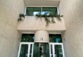 Oficina en venta con 620m² en Tres Cantos, Ronda Poniente foto