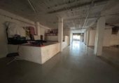 356m² commercial premises for sale in Mataró, Carrer de Gibraltar photo
