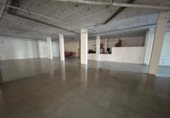356m² commercial premises for sale in Mataró, Carrer de Gibraltar photo