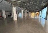 356m² commercial premises for sale in Mataró, Carrer de Gibraltar photo