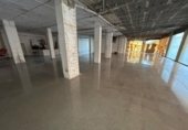 356m² commercial premises for sale in Mataró, Carrer de Gibraltar photo