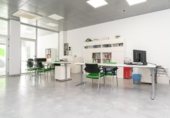 Local comercial en venta con 107m² en Motril, Calle Ruperto Chapí foto