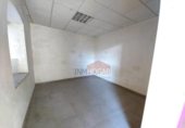 378m² commercial premises for sale in Arévalo, Calle del Paraíso photo