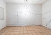 134m² commercial premises for sale in Granada, in the area of Campus, Calle Belchite photo
