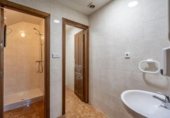 Restaurante en venta con 187m² en Mejorada del Campo, Calle Ramón y Cajal foto