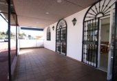 100m² commercial premises for sale in Coín, Calle Caños photo