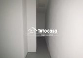 Local comercial en venta con 197m² en Dos Hermanas, Calle Toneleros foto