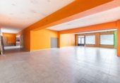 Oficines
en venda
amb 657m² a Ponferrada, Avenida Caribe foto