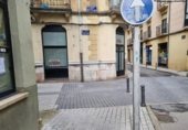 54m² commercial premises for sale in Astorga, Calle Padre Blanco photo