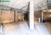 Local comercial en venta con 198m² en Granada, Carretera de la Sierra foto