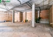 Local comercial en venta con 198m² en Granada, Carretera de la Sierra foto