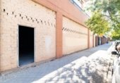 Local comercial en venta con 198m² en Granada, Calle Santuario foto