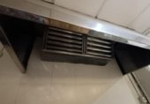60m² commercial premises for sale in Palma, Carrer de l'Aiguamarina photo
