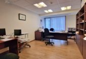 328m² office for sale in A Coruña, Praza María Pita photo