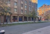 Local comercial en venta con 50m² en Oviedo, en la zona de Buenavista, Calle José Ramón Tolivar Faes foto