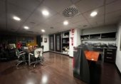 95m² offices for sale in Elda, gran avenida photo