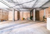 Local comercial en venta con 198m² en Granada, Ronda Sur foto