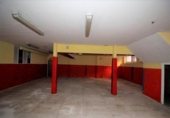 Local comercial en venta con 360m² en Getafe, Calle Buenavista foto