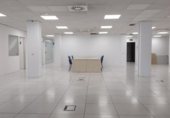 Oficina
en lloguer
amb 600m² a Madrid, a la zona de Guindalera, Avenida de Camilo José Cela foto