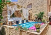 Hotel en venta con 251m² en Alcalá la Real, Calle Miguel de Cervantes foto