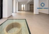 Edificio en venta con 260m² en Granada, en la zona de Barrio de la Virgen, Calle Mirasol foto
