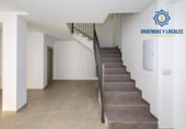 Edificio en venta con 260m² en Granada, en la zona de Barrio de la Virgen, Calle Mirasol foto