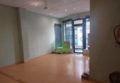 Local comercial en venta con 153m² en Montijo, Calle Teide foto